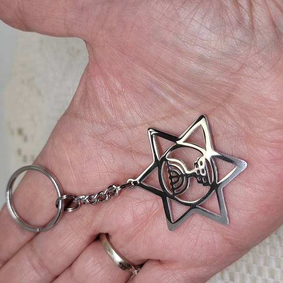 Star of David Keychain Keyring Bag Charm Menorah Silver Tone OS New - Picture 3 of 9